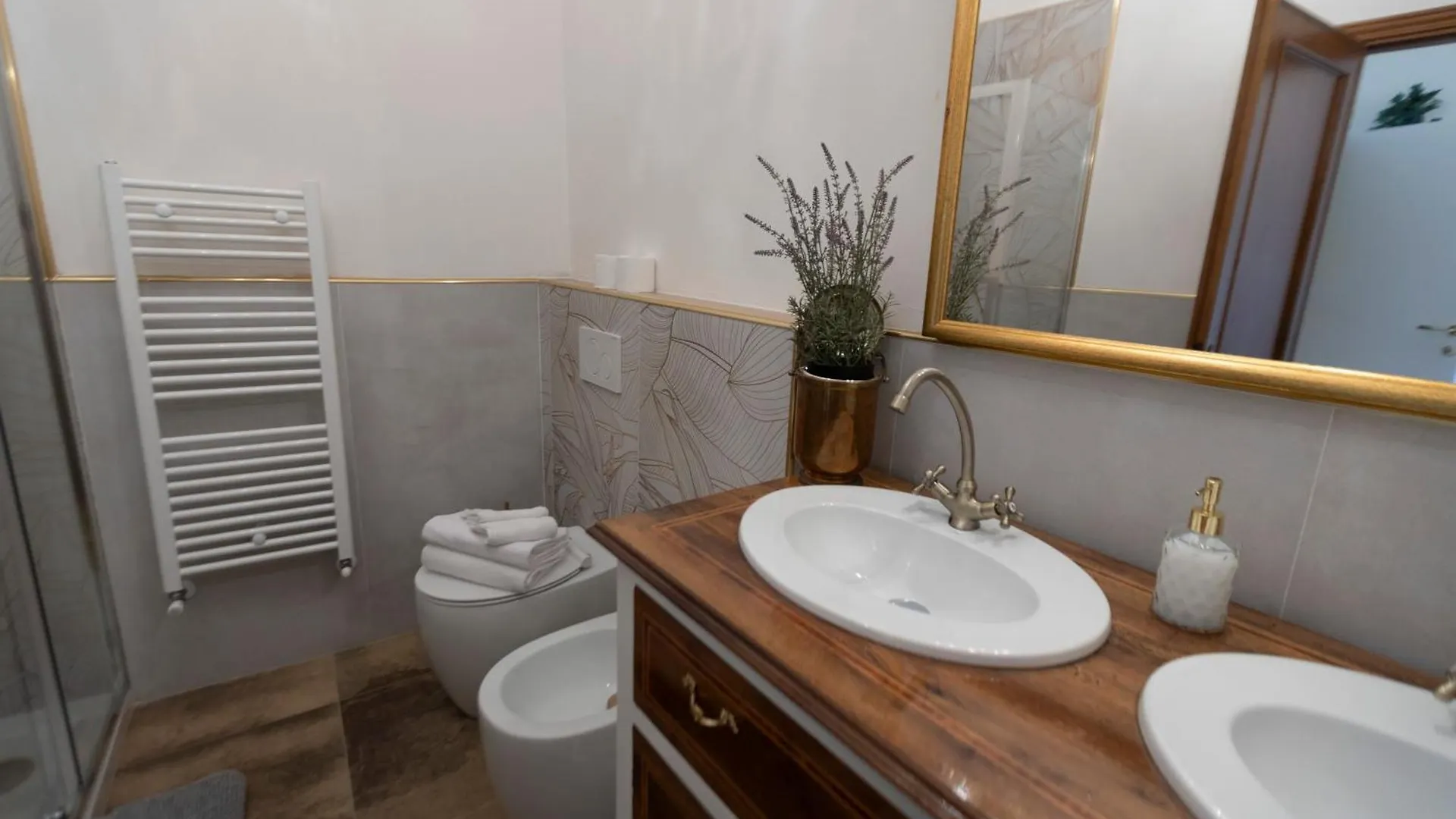 Lc41 Suites Florence